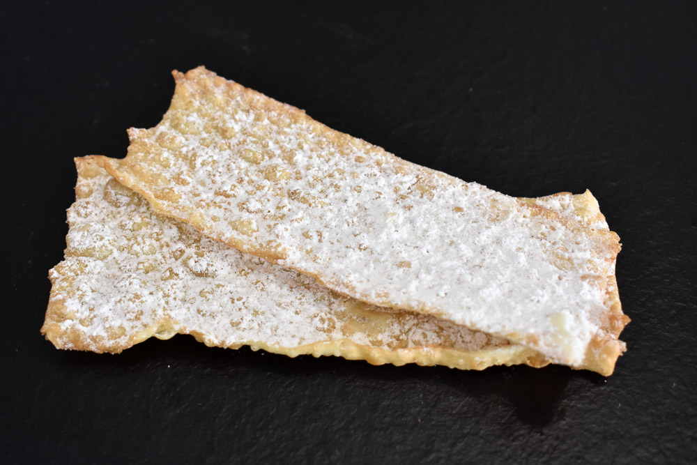 Oreillettes - Réf. 484 - Viennoiserie - L'Étape Gourmande - Boulangerie  Restauration